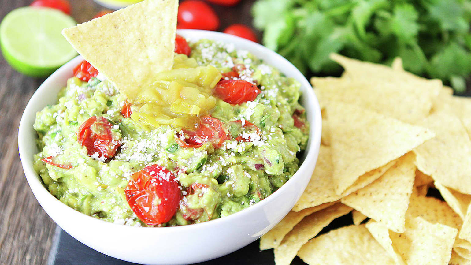 Chile and Tomato Guacamole Mexican Recipes Old El Paso